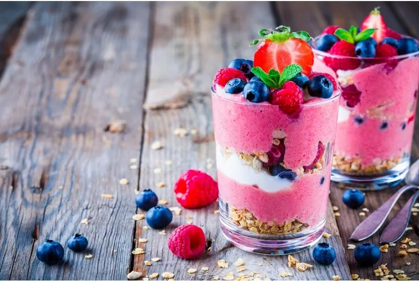 Simple Low-Calorie, High Protein Parfait Recipe